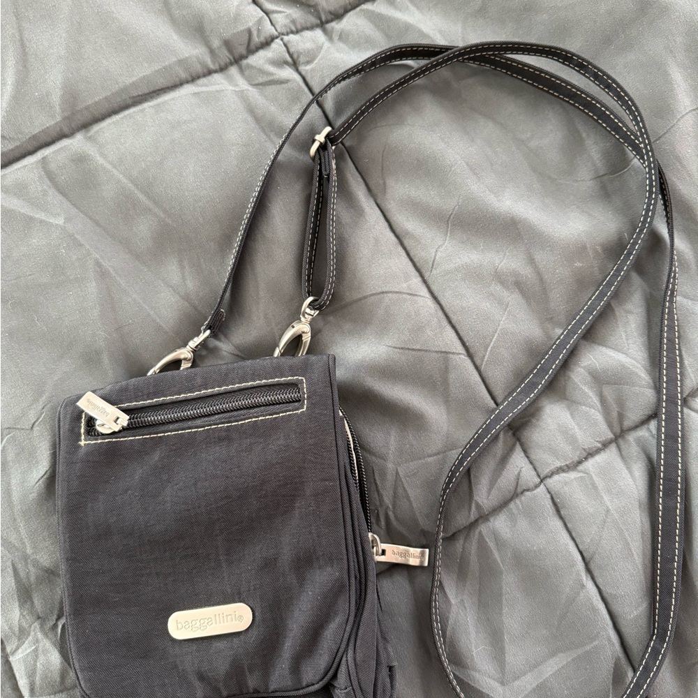 Baggallini Charcoal Crossbody Bag
